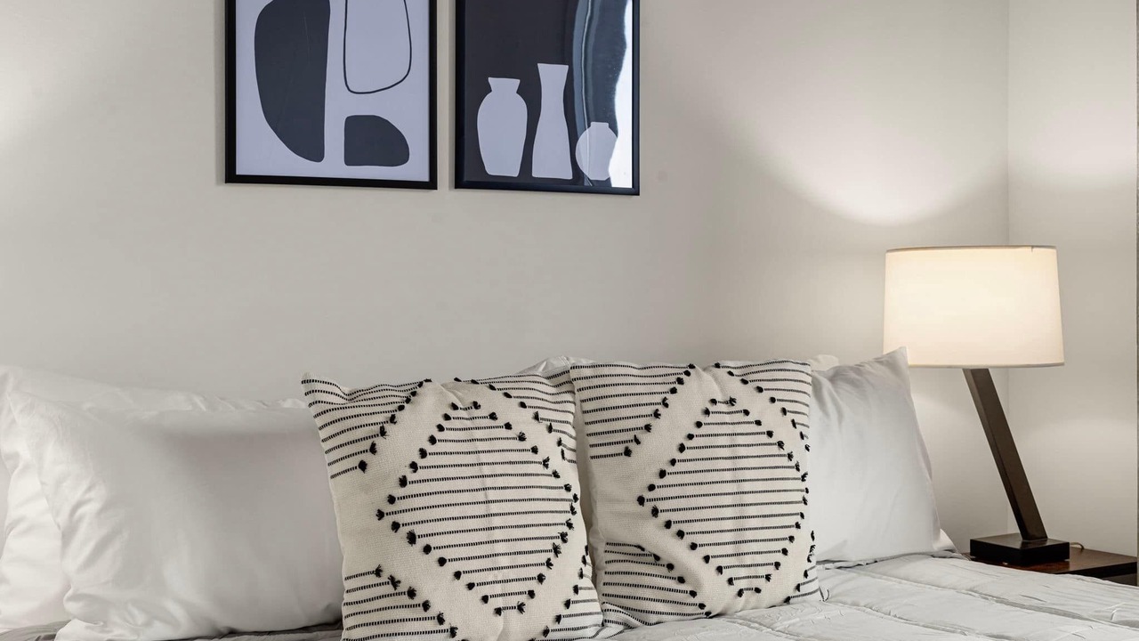 Photo of Bedroom in River North