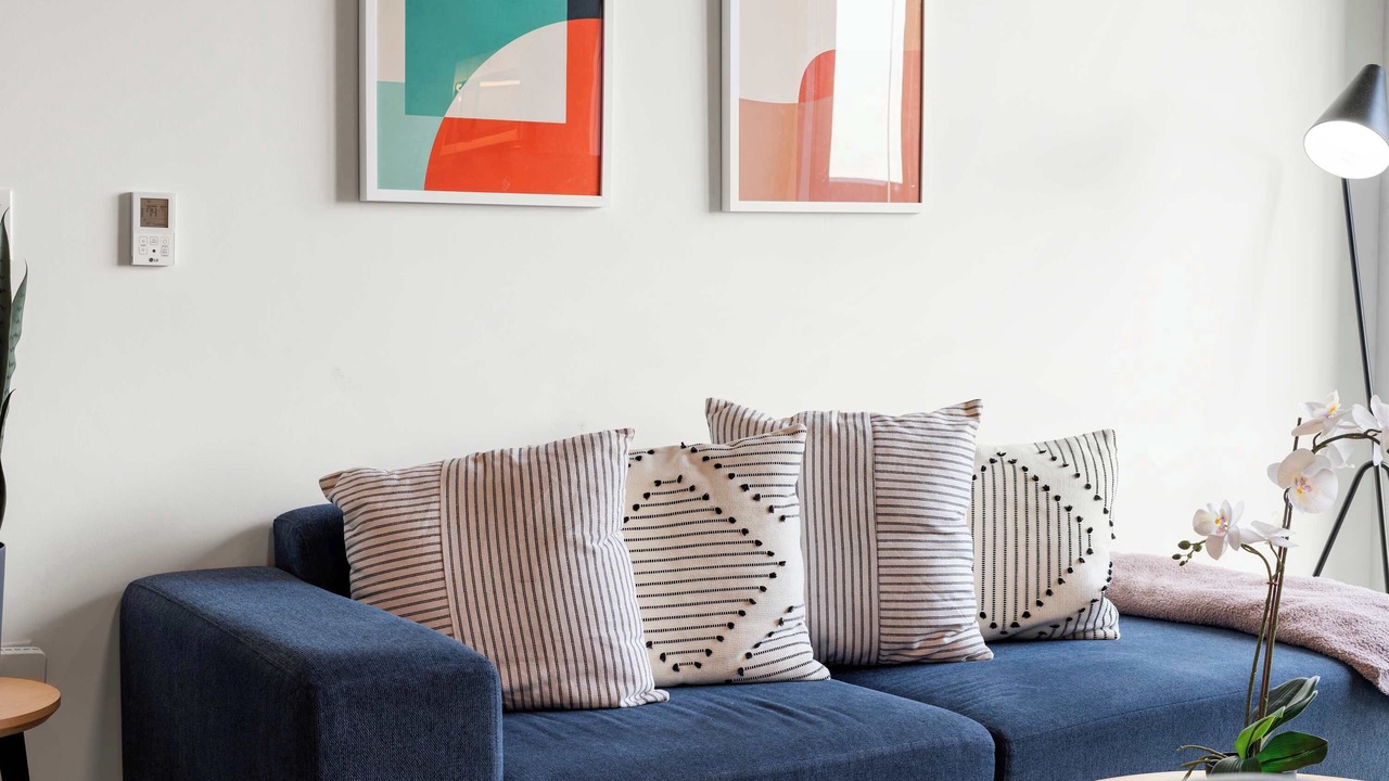 Photo of Livingroom in River North