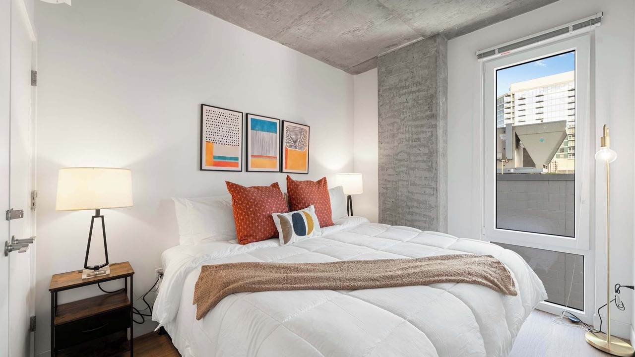 Photo of Bedroom in River North