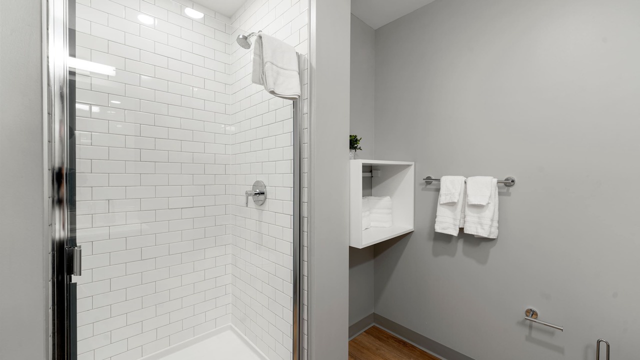Photo of Bathroom in River North