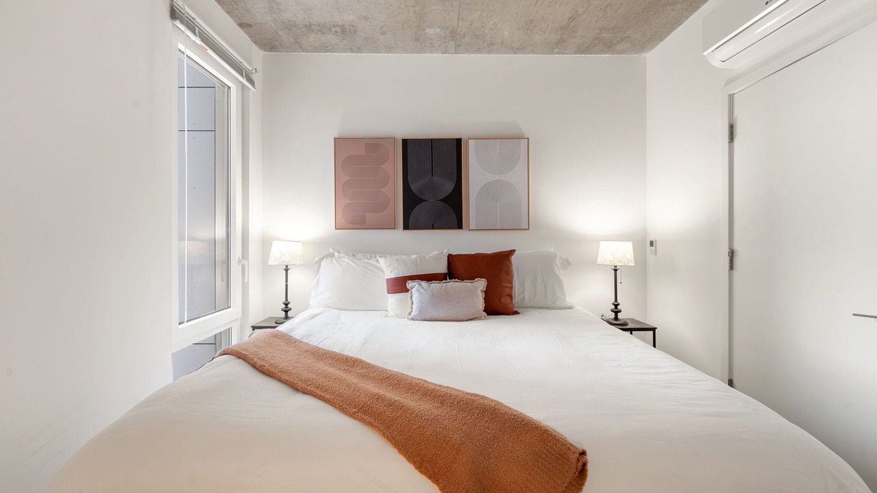 Photo of Bedroom in River North