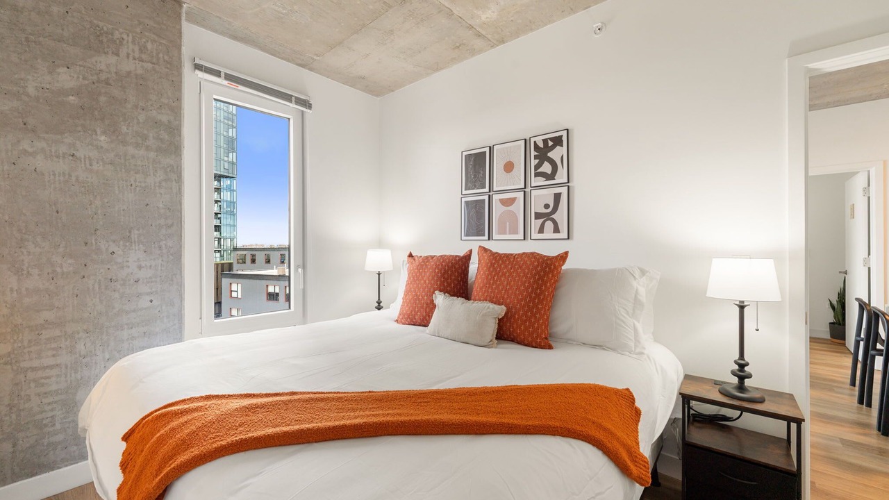 Photo of Bedroom in River North