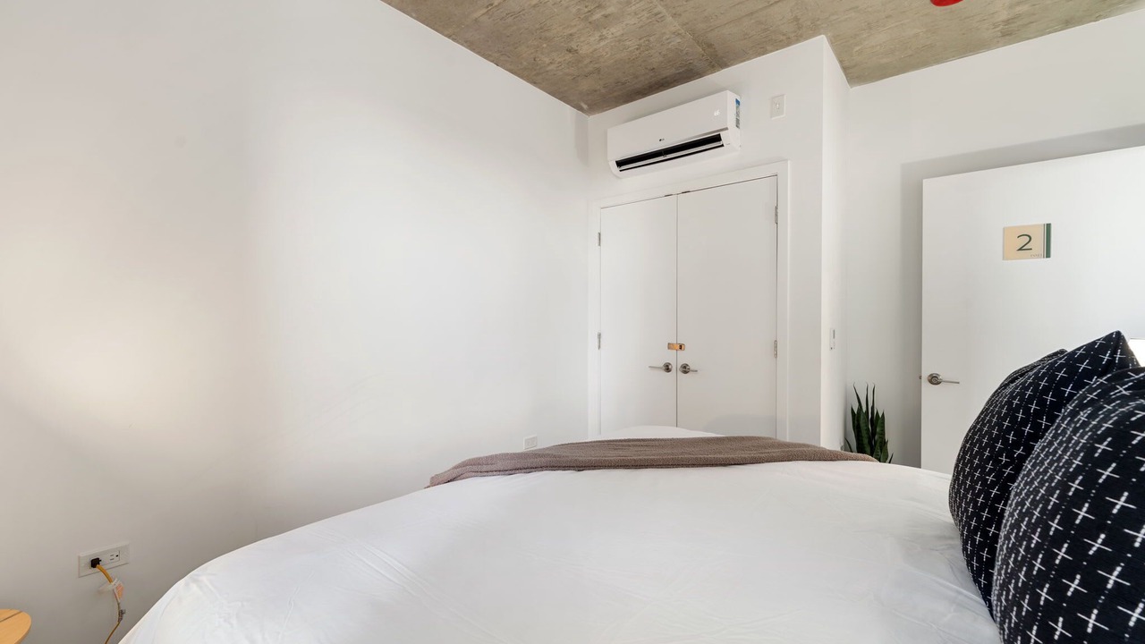 Photo of Bedroom in River North