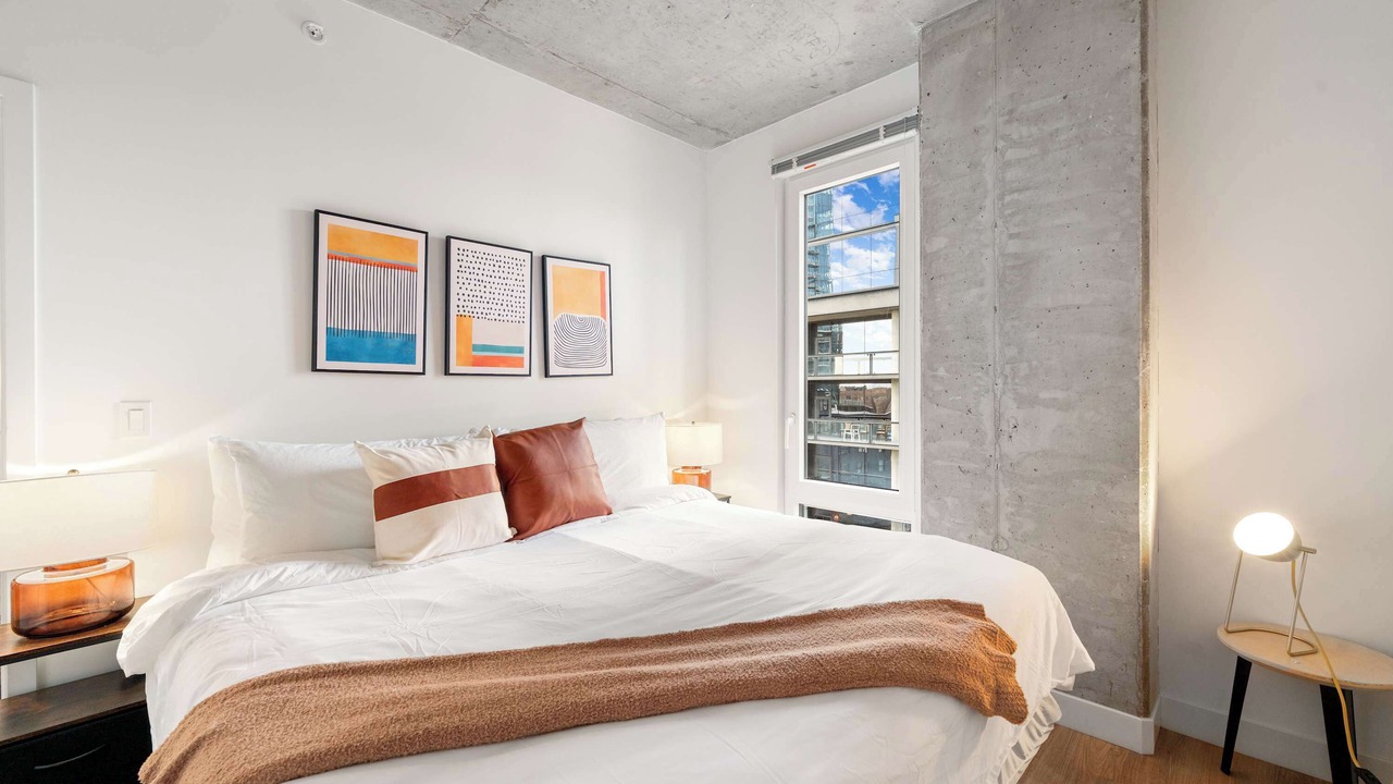 Photo of Bedroom in River North