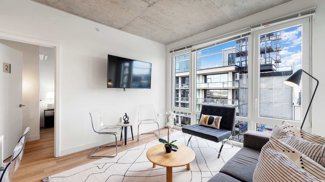 Photo of Livingroom in River North