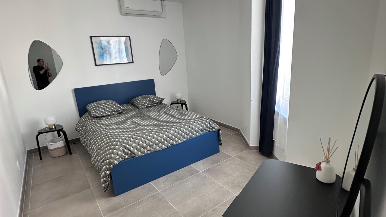 Photo of Bedroom in Faubourg