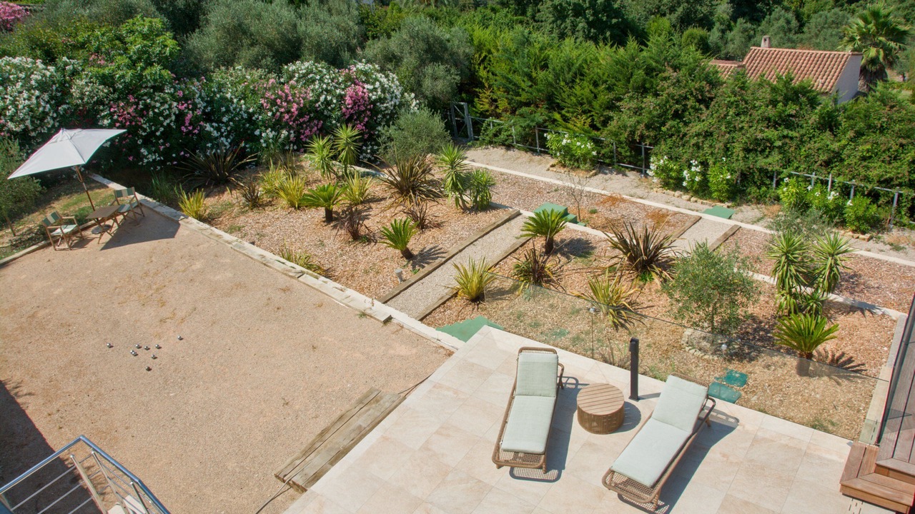 Photo of Patio Balcony in Le Plan-de-Grasse