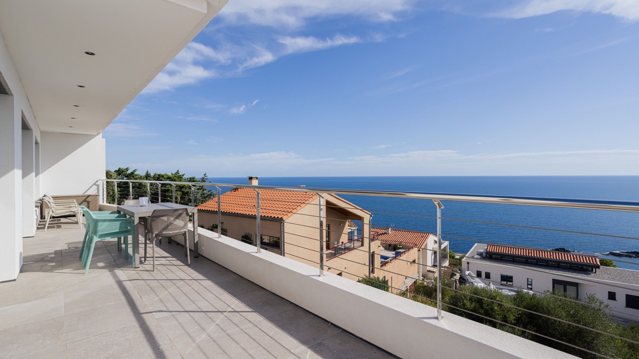 Photo of Patio Balcony in Cerbere