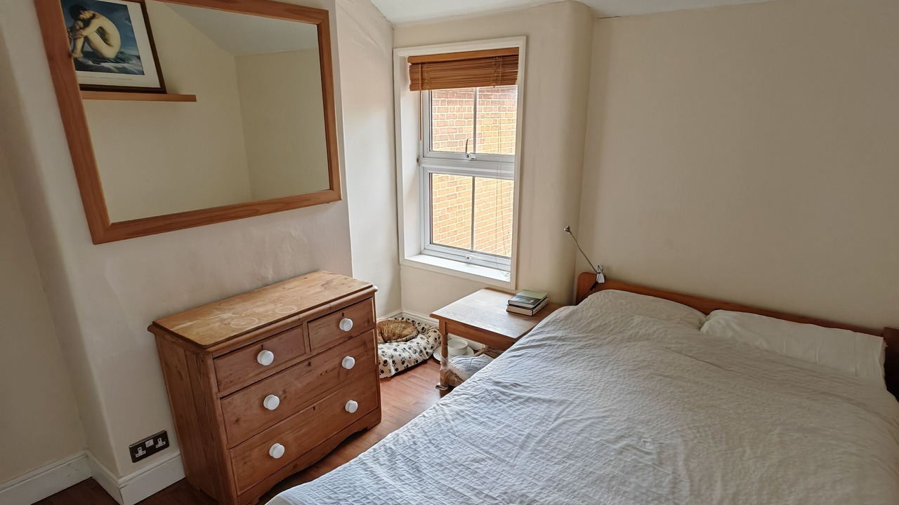 Photo of Bedroom in Newmarket