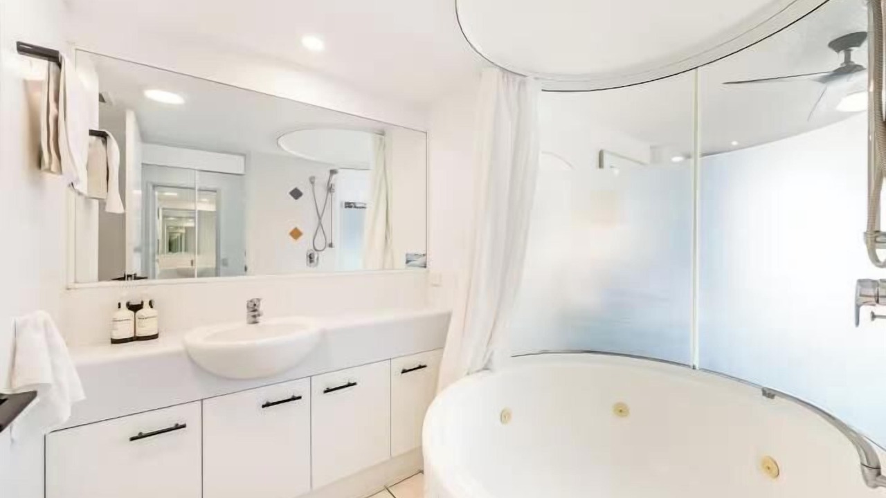 Photo of Bathroom in Urangan