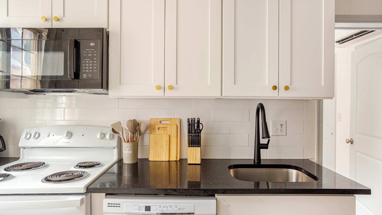 Photo of Kitchen in West Poplar