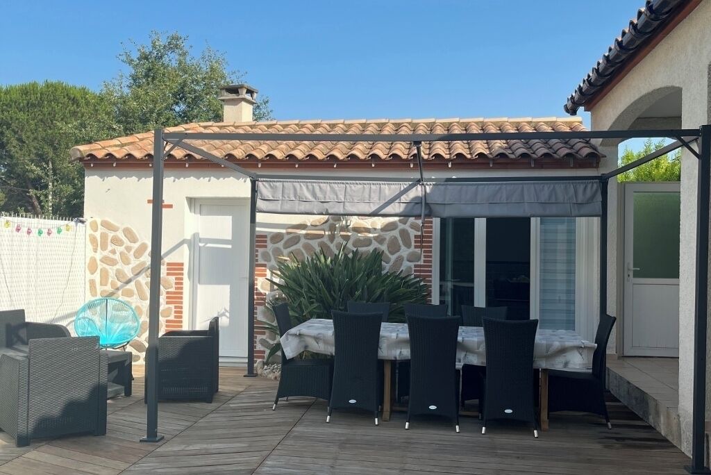 Photo of Outdoor in Palau-del-Vidre