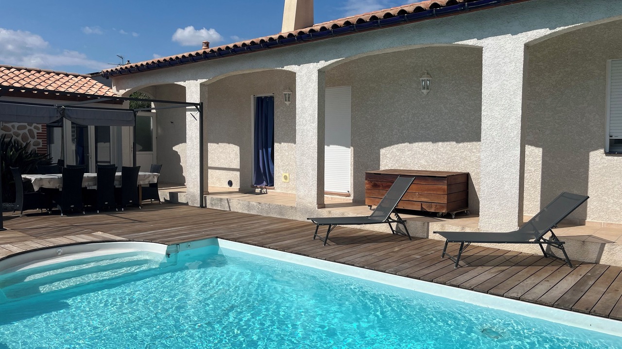 Photo of Outdoor in Palau-del-Vidre