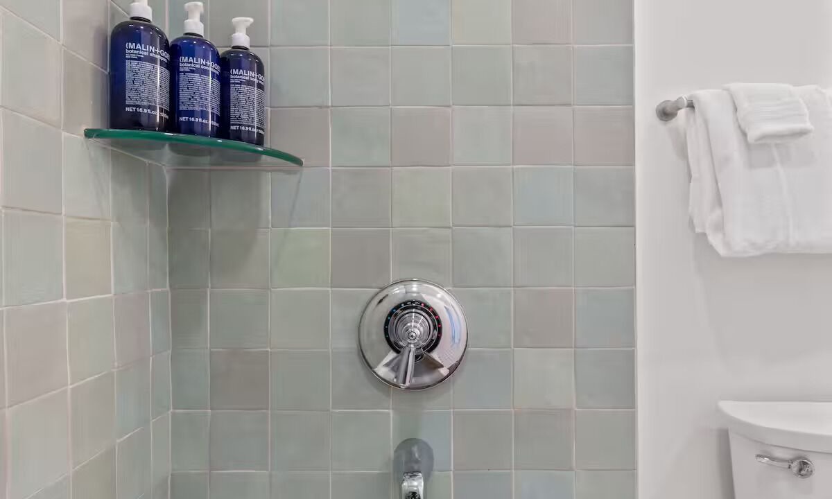 Photo of Bathroom in Main - Military Plaza