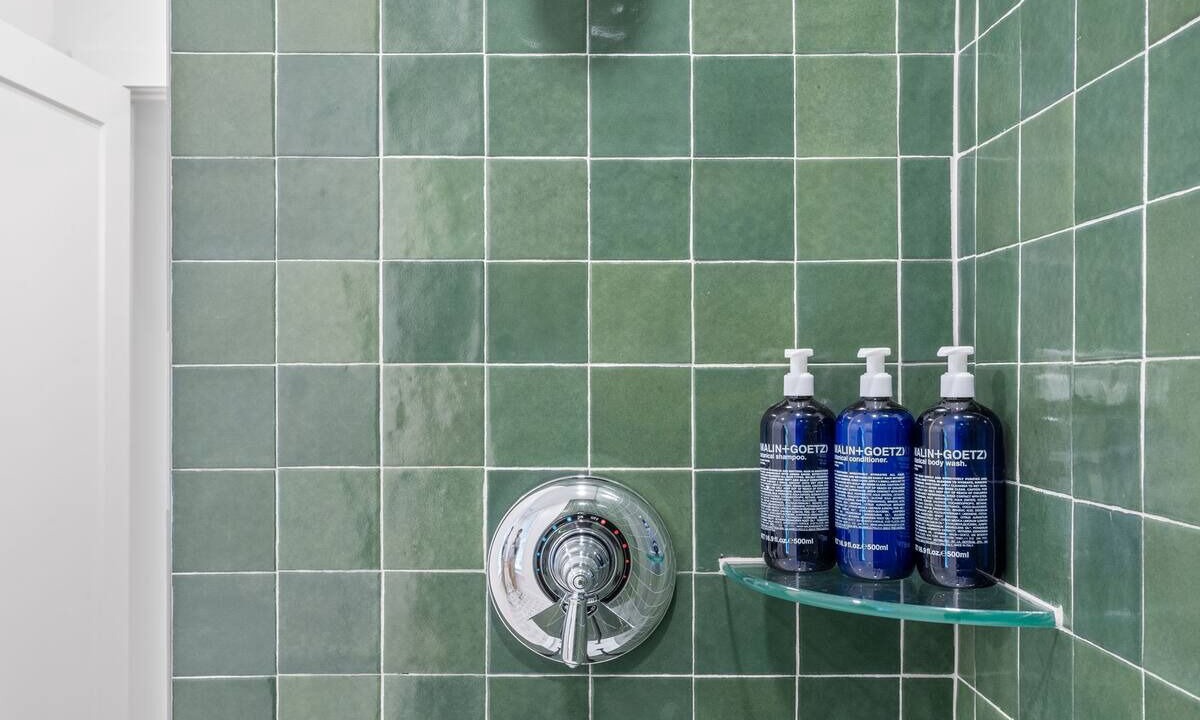 Photo of Bathroom in Main - Military Plaza