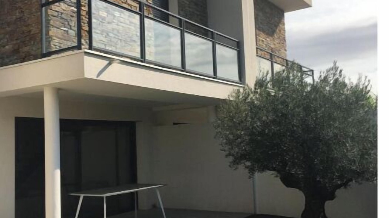Photo of Outdoor in Bompas