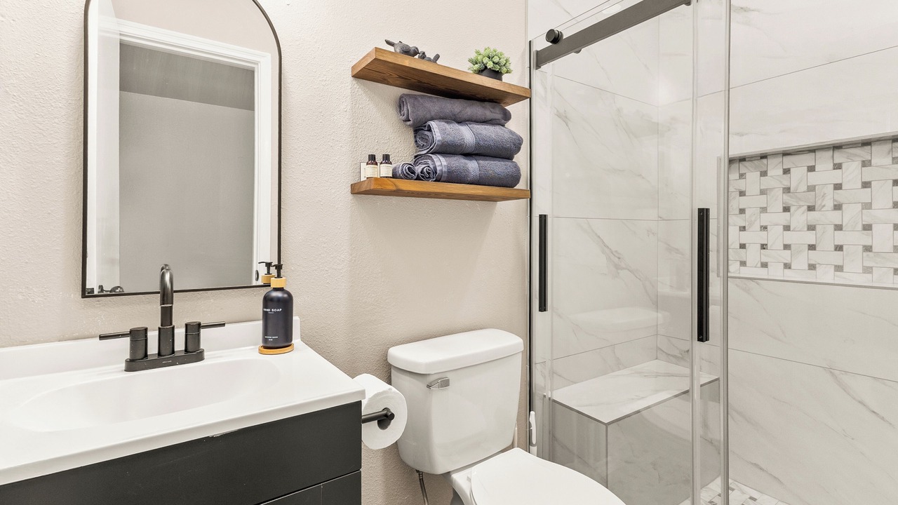 Photo of Bathroom in Vance Jackson