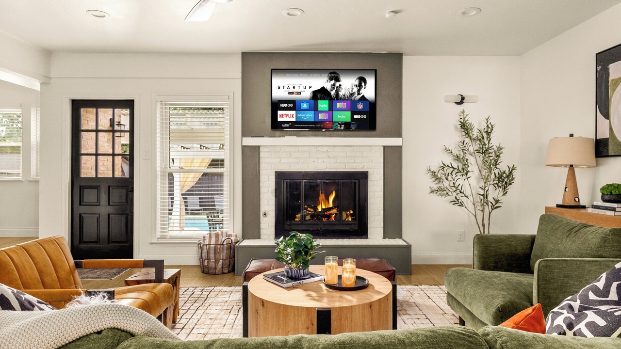 Photo of Livingroom in Vance Jackson