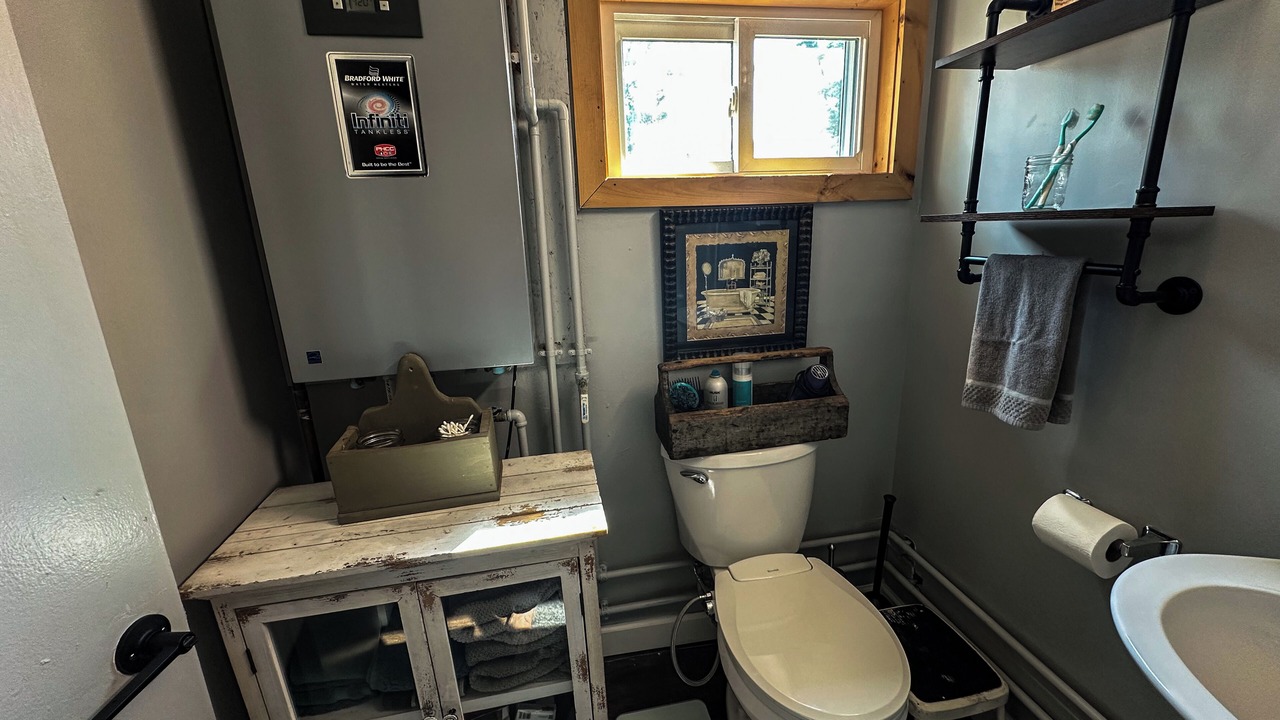 Photo of Bathroom in Malletts Bay