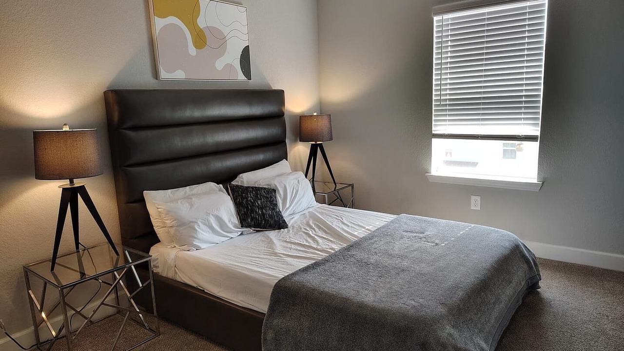 Photo of Bedroom in Newberry