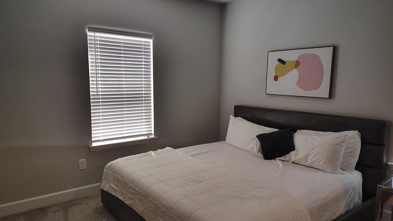 Photo of Bedroom in Newberry