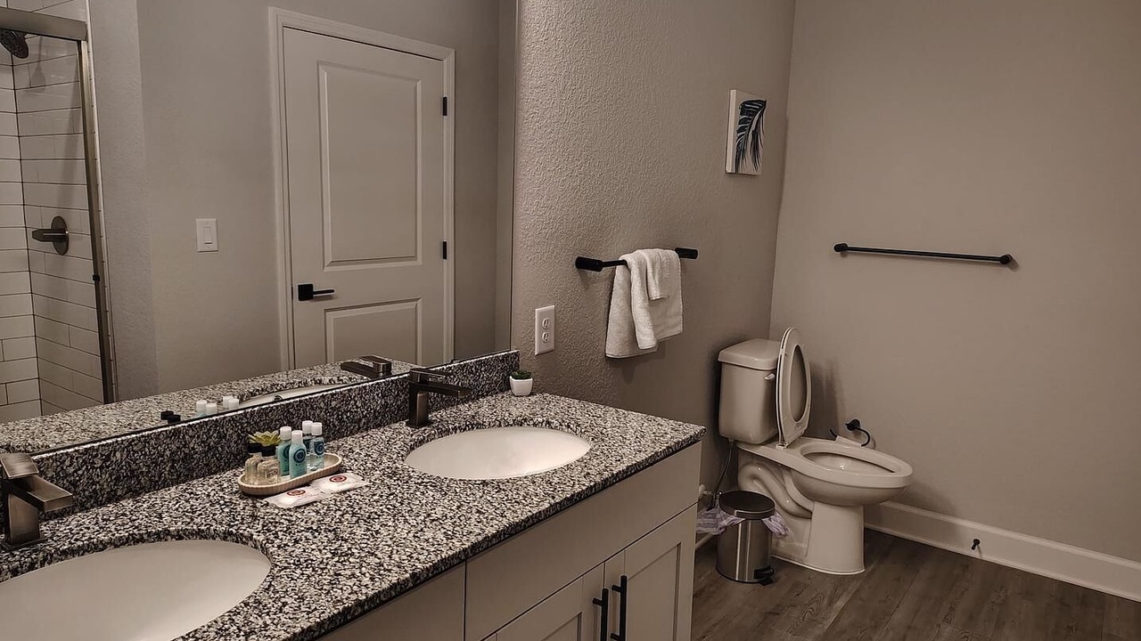 Photo of Bathroom in Newberry