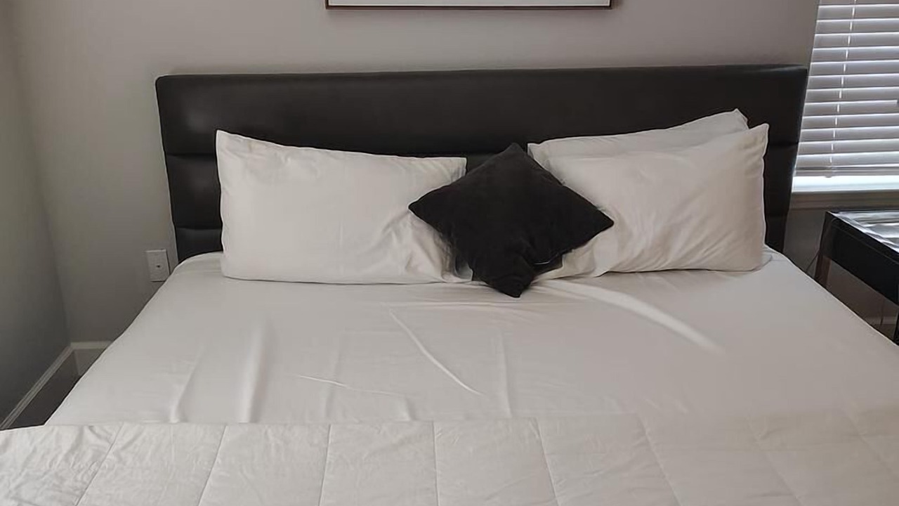 Photo of Bedroom in Newberry