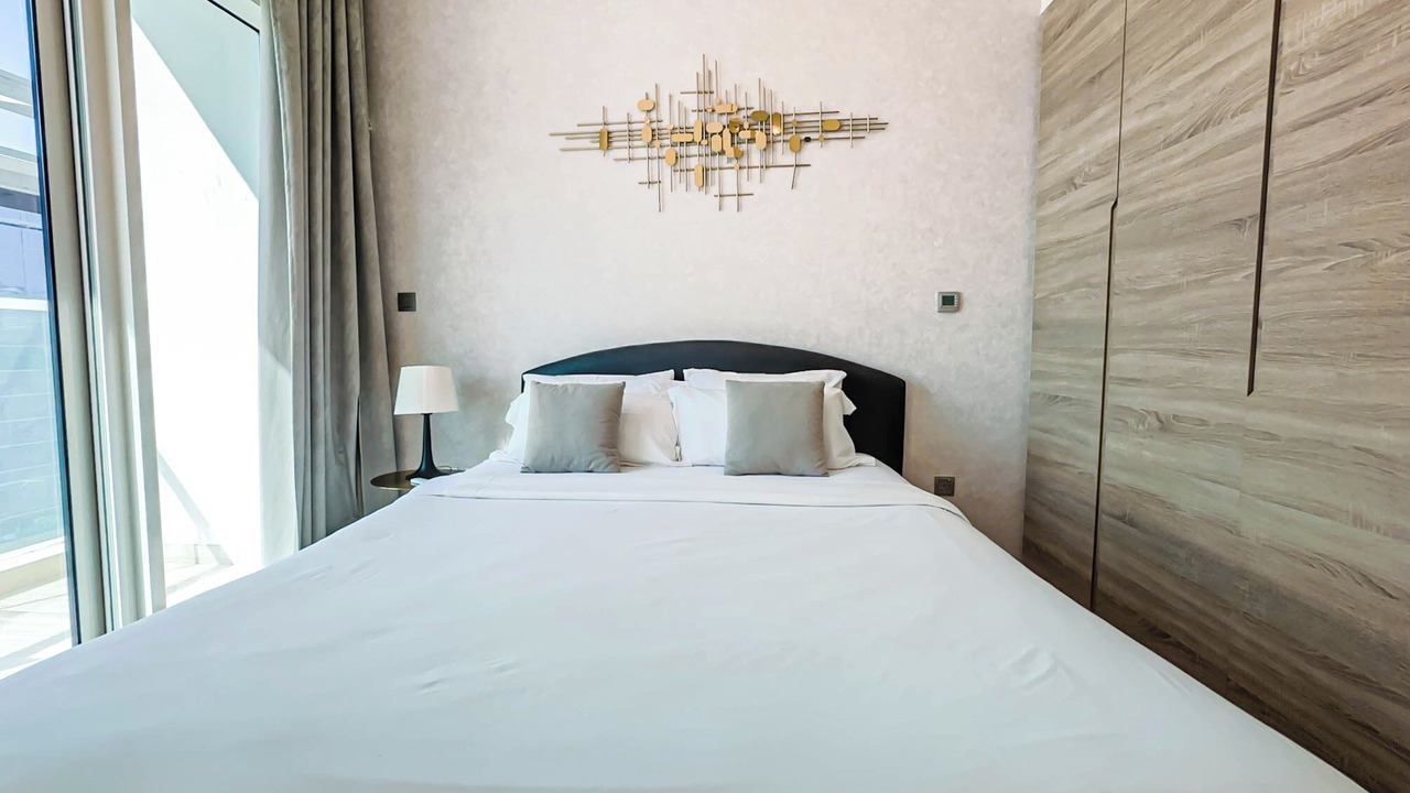 Photo of Bedroom in Jumeirah Beach Residence