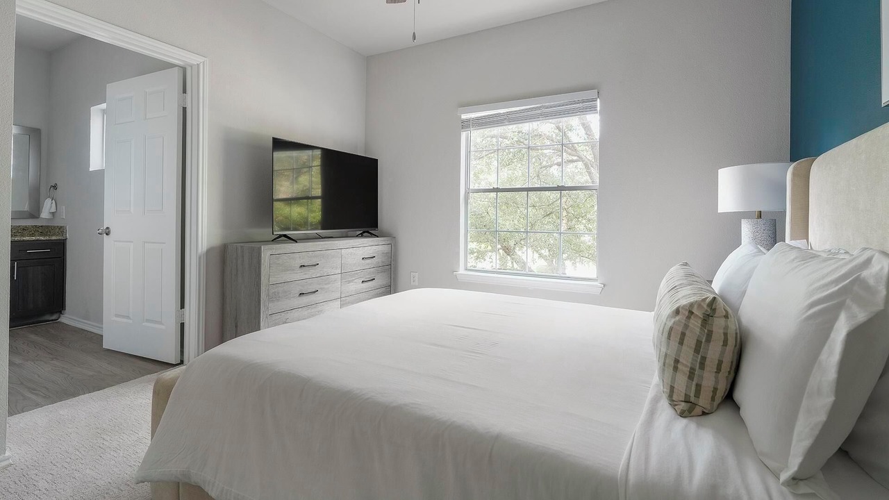 Photo of Bedroom in Falconhead