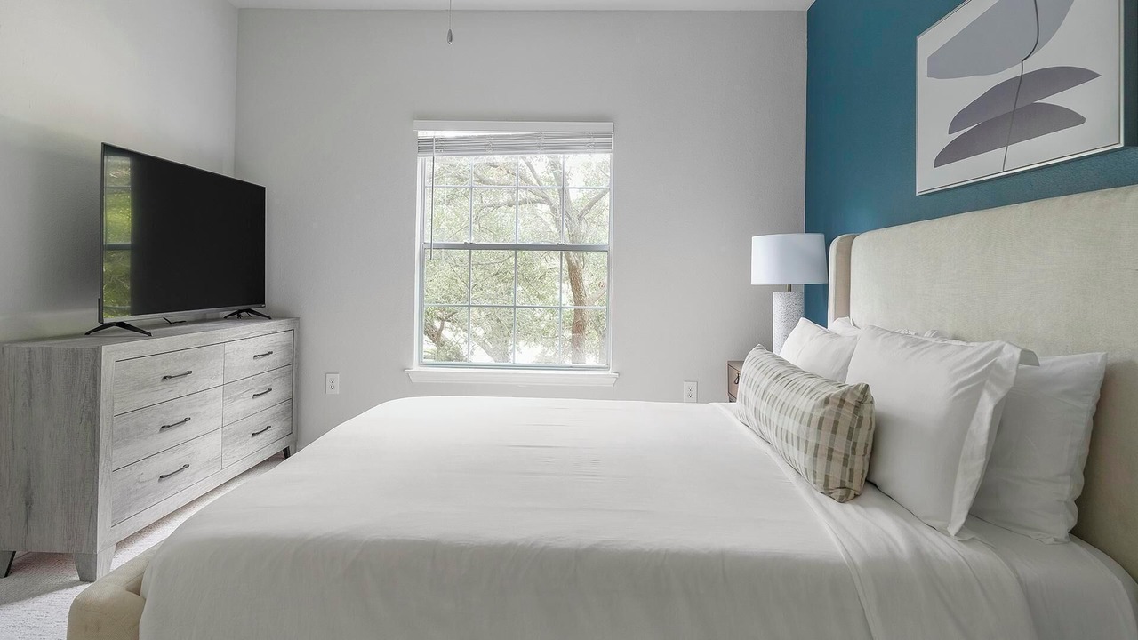 Photo of Bedroom in Falconhead
