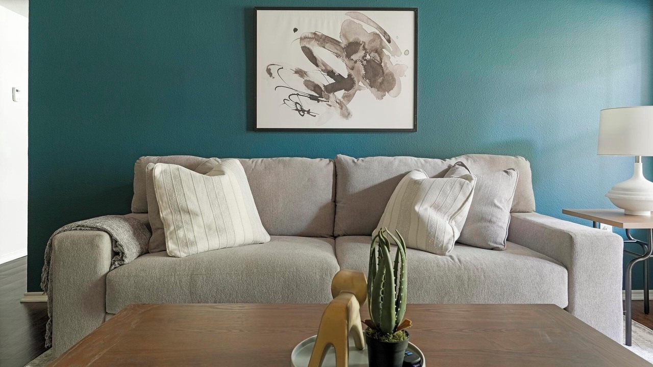 Photo of Livingroom in Falconhead