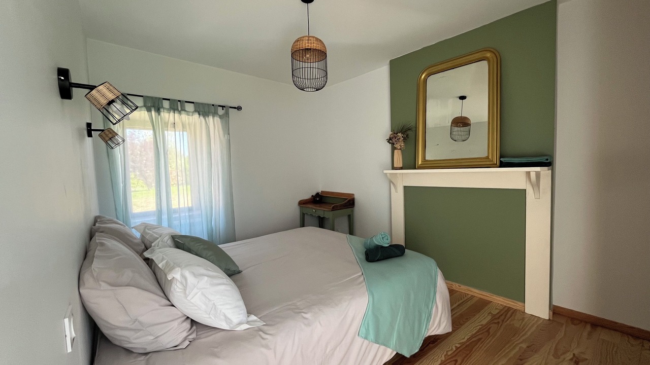 Photo of Bedroom in Drulhe