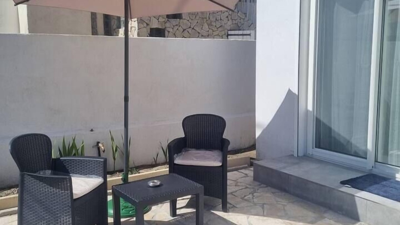 Photo of Patio Balcony in Port-Saint-Louis-du-Rhone