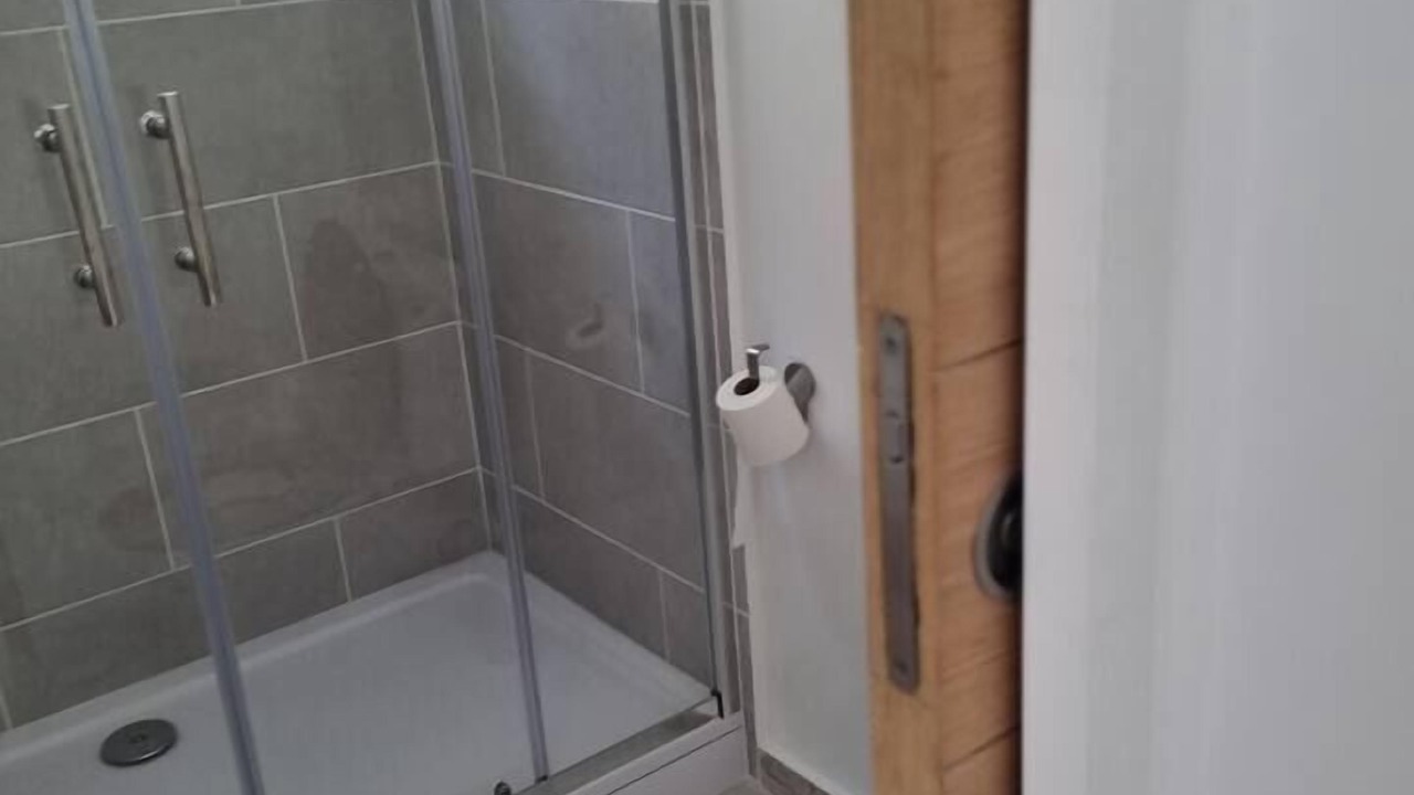 Photo of Bathroom in Port-Saint-Louis-du-Rhone