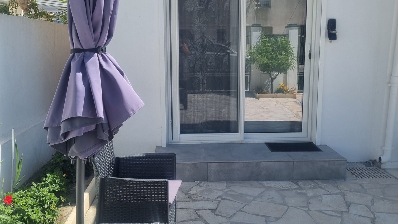 Photo of Patio Balcony in Port-Saint-Louis-du-Rhone