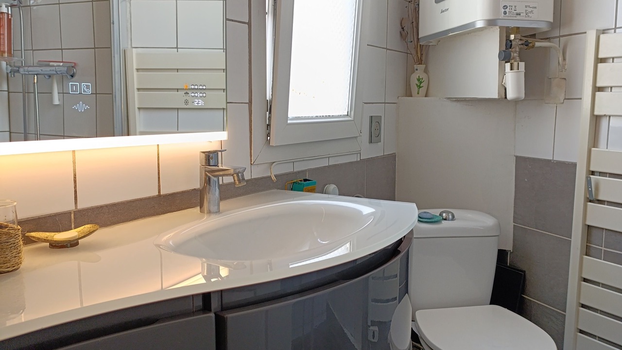 Photo of Bathroom in Montmartre