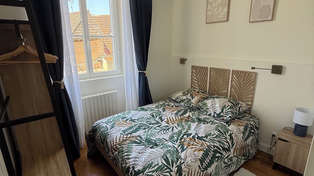 Photo of Bedroom in Avallon