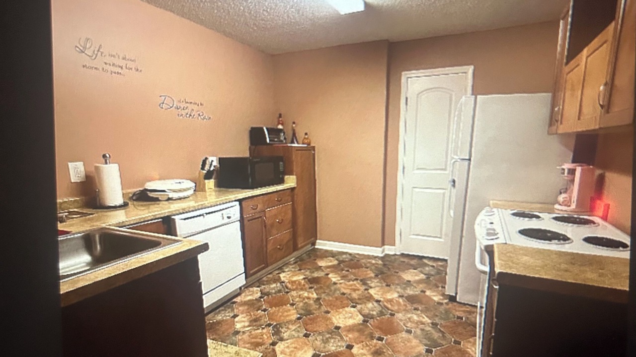 Photo of Kitchen in Ellenwood