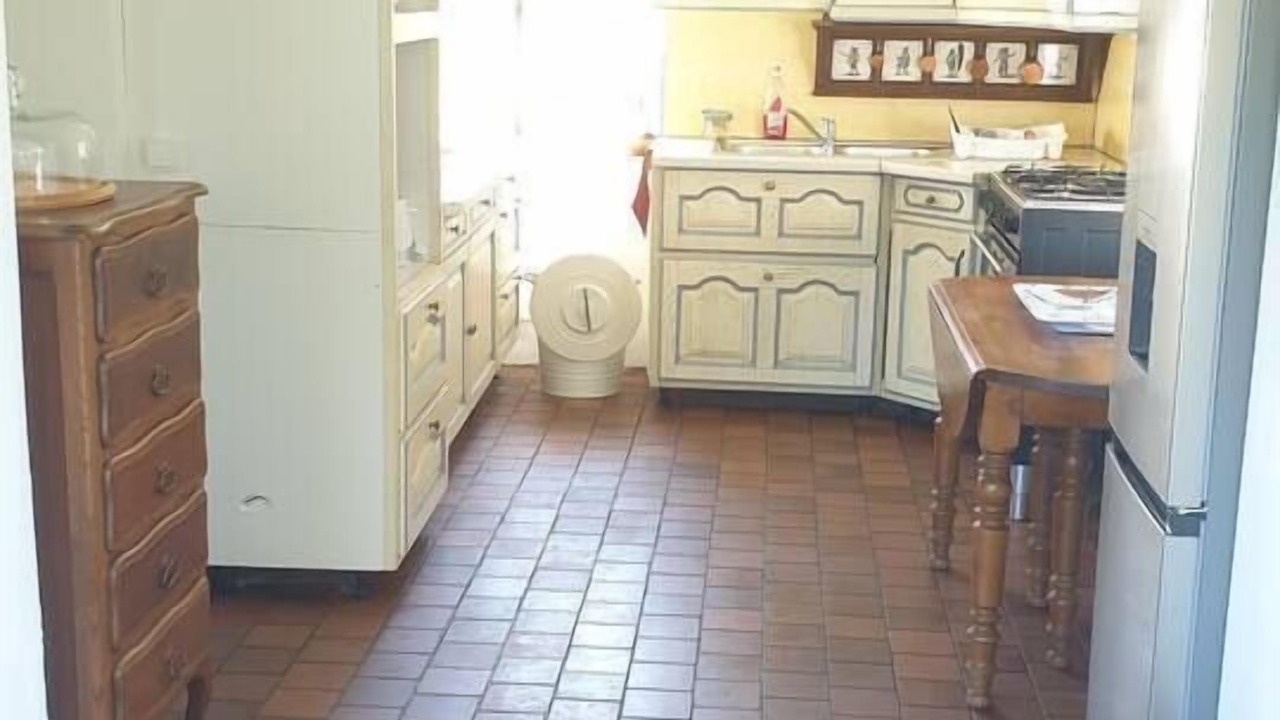 Photo of Kitchen in St-Christophe-sur-Avre