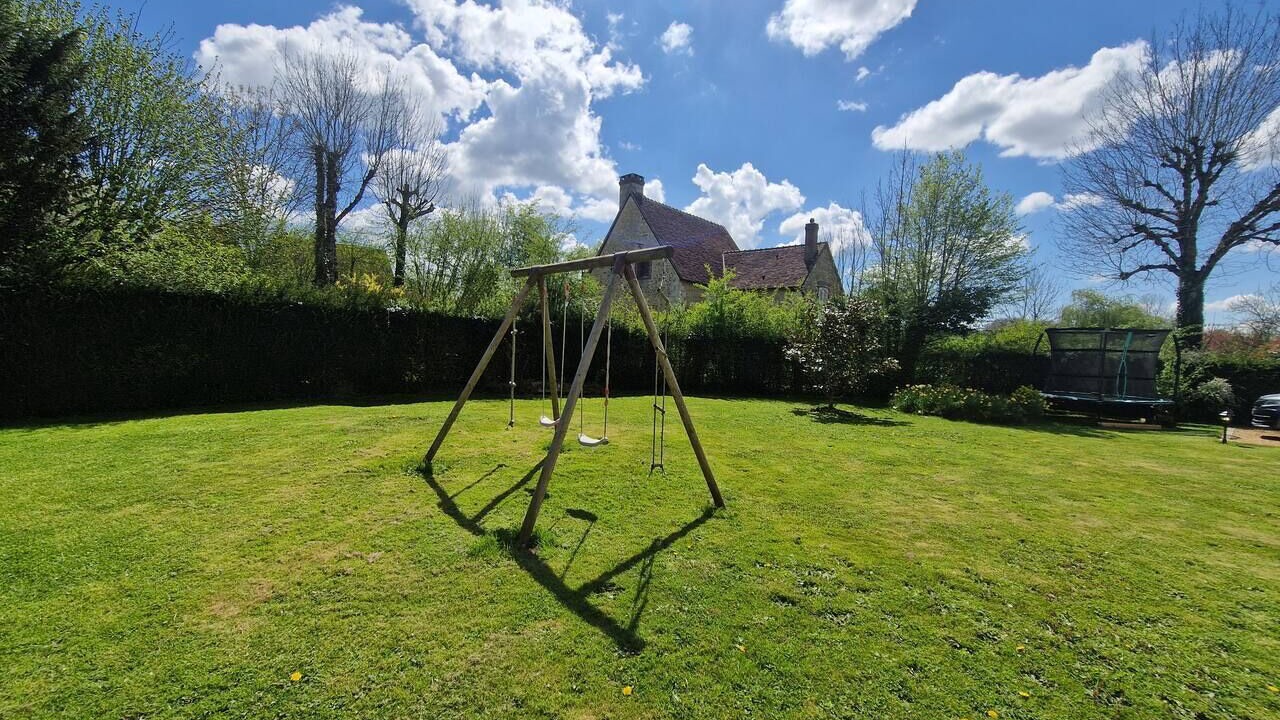 Photo of Others in Bazoches-sur-Hoene