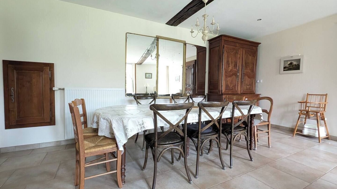 Photo of Others in Bazoches-sur-Hoene