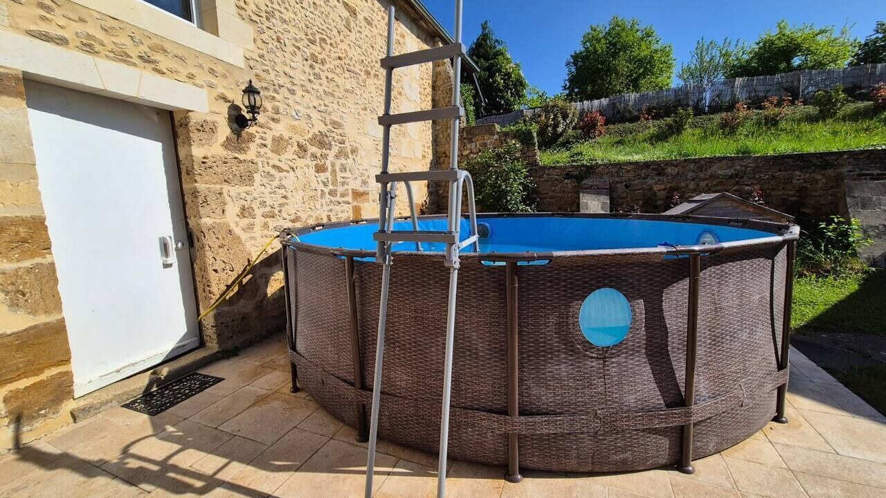 Photo of Outdoor in Bazoches-sur-Hoene