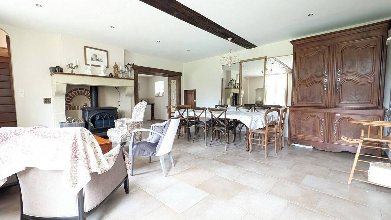 Photo of Others in Bazoches-sur-Hoene