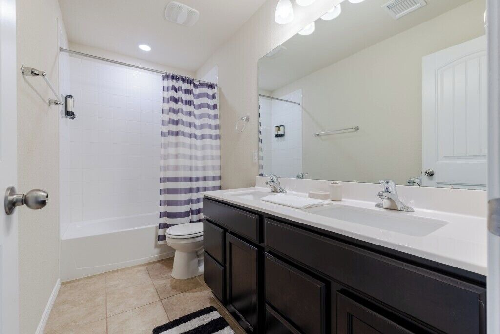 Photo of Bathroom in Williamson County