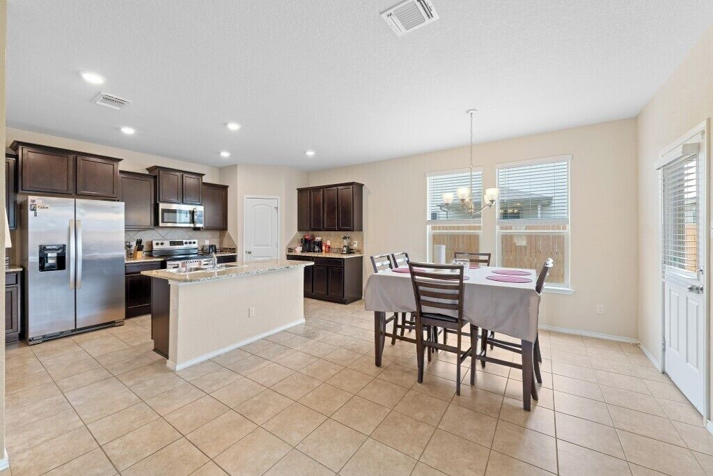 Photo of Kitchen in Williamson County