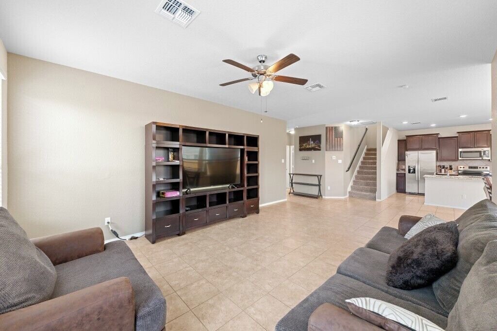 Photo of Livingroom in Williamson County