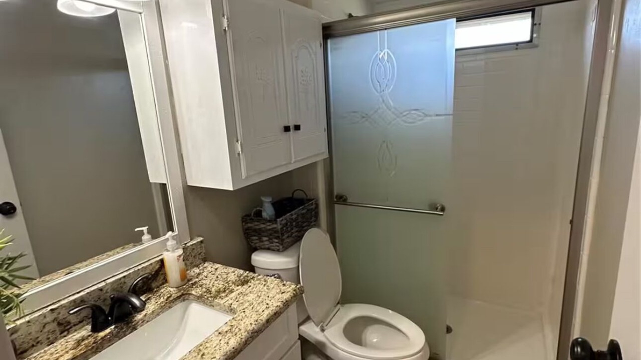 Photo of Bathroom in Navarro County