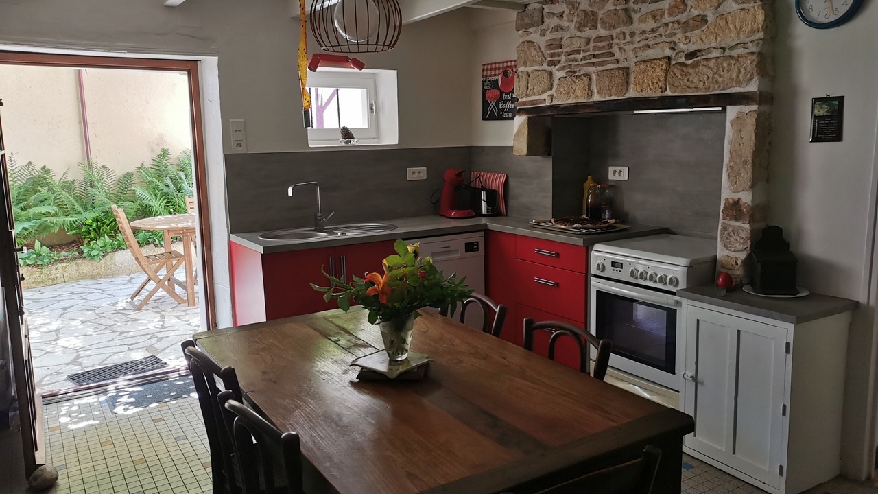 Photo of Kitchen in Siorac-en-Perigord