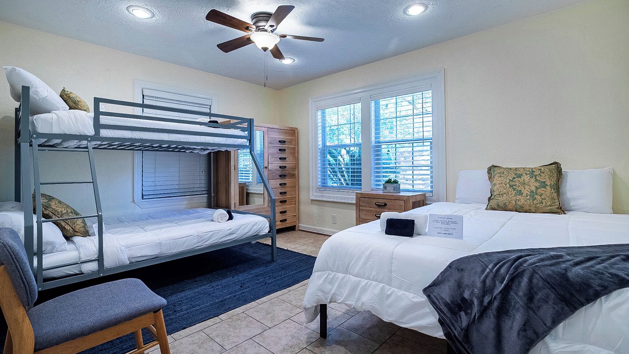 Photo of Bedroom in Spring Branch East
