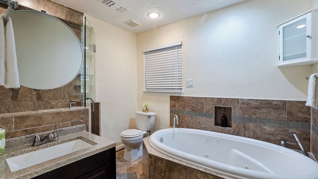 Photo of Bathroom in Spring Branch East